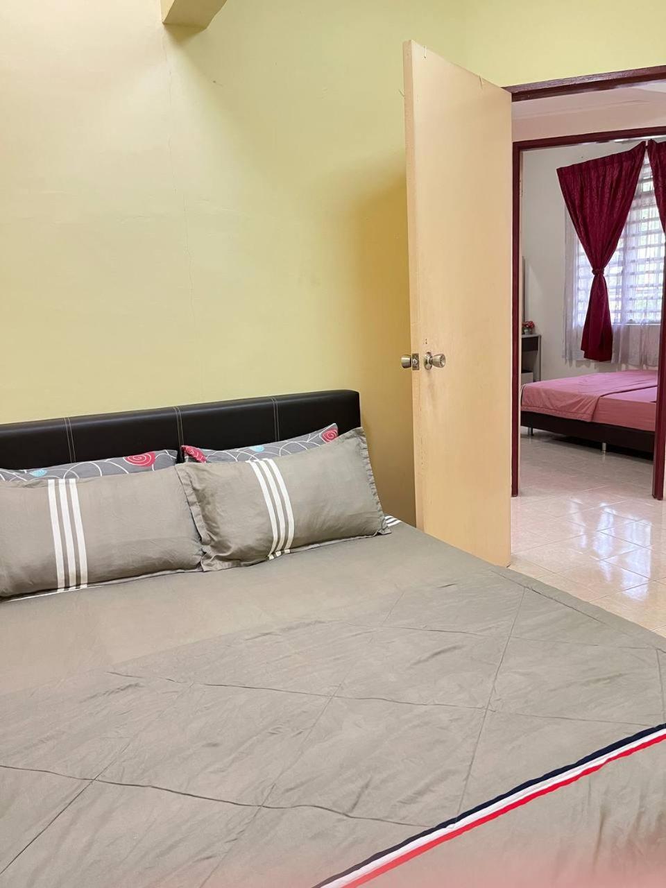 Sofea Homestay איפוה מראה חיצוני תמונה